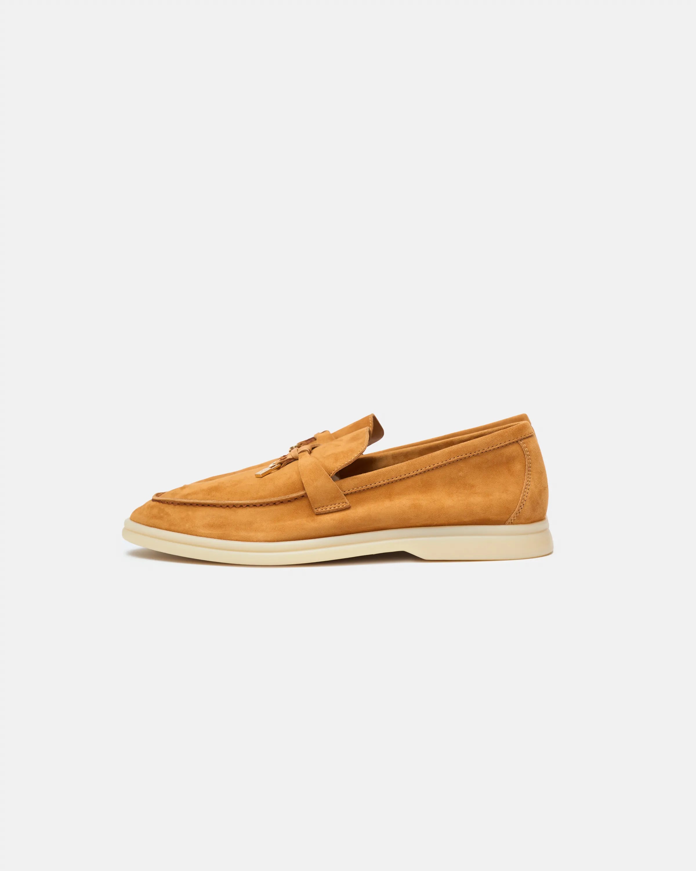 Loro Piana Summer Charms Walk loafers in Brown color and Suede leather in GHW 