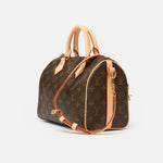 Louis vuitton speedy 25 satchel bag in brown color and monogram coated canvas in GHW 